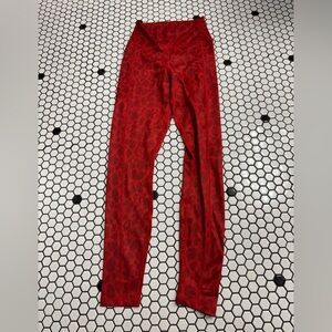 Azusa leopard Red Patterned Leggings size small